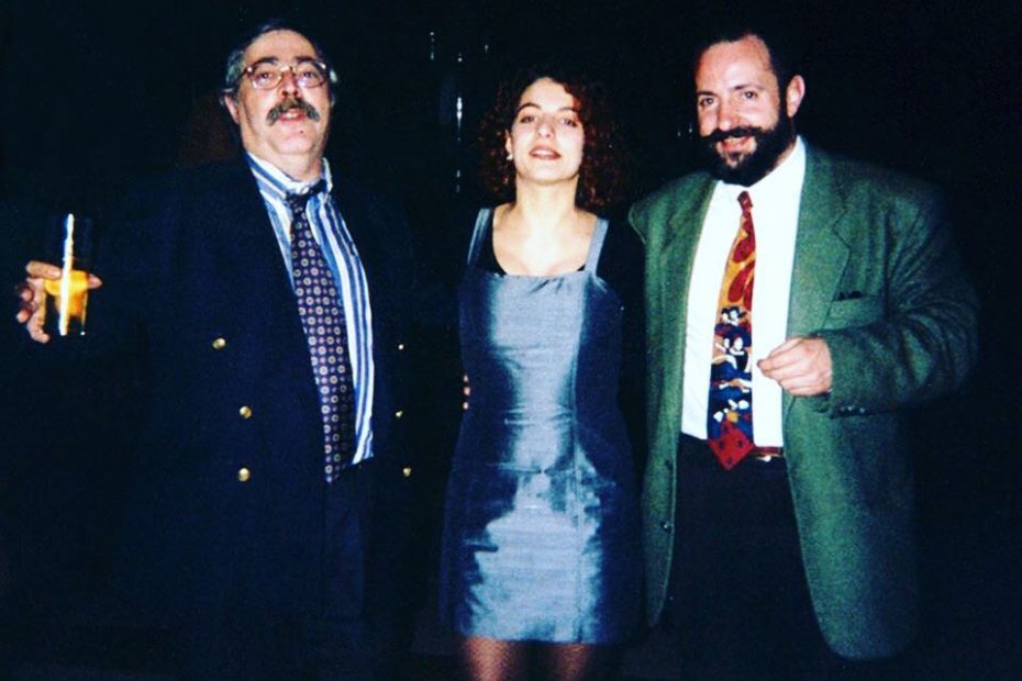 roser amills embarazada en el aula de poesia de barcelona