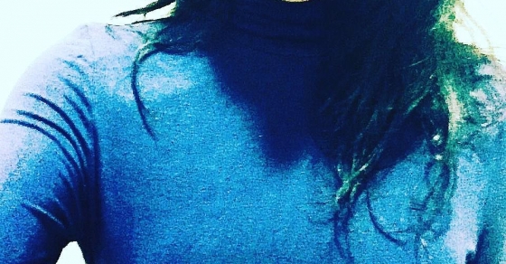 Roser Amills en un momento ludico de viernes free nipples