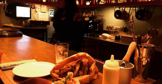 tapas en frankie gallo chachacha