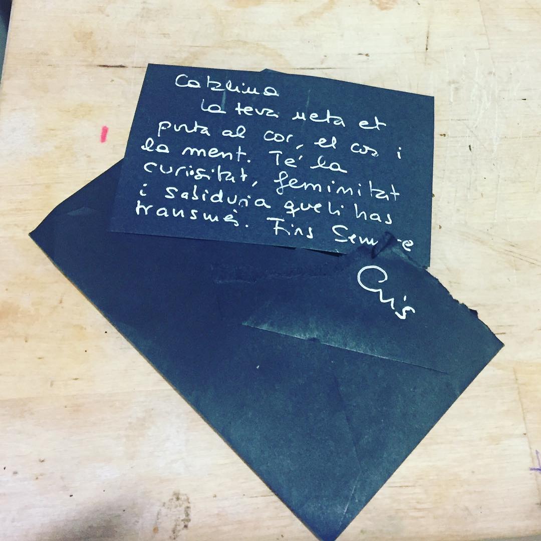 Nota de Cristina Moreno Bonet para Roser Amills