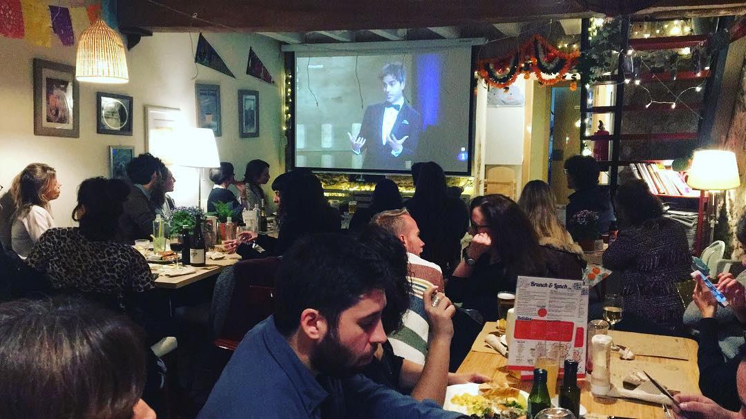 Viendo la candidatura a los Goya de Itziar castro