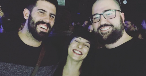 Los @ladillarusa se han buscado acompañantes de lujo: aquí @dariasalsa de @lapegatina que sale en un momentín. Y @oriolesteveg que pasaba por ahí ;)) - Roser Amills, escritora mallorquina