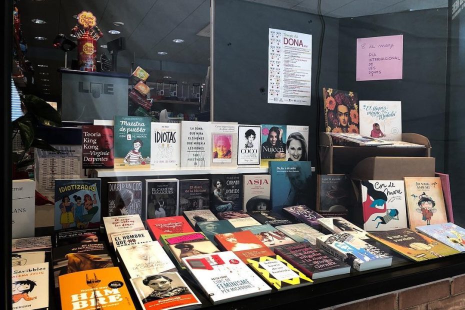 Libros de Roser Amills en la Llibreria El Cucut