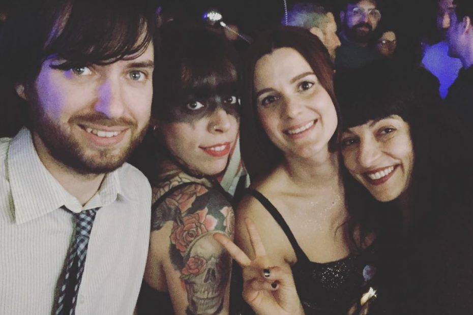 Roser Amills con Las tope dramaticas