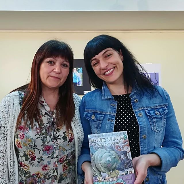roser amills presenta "Asja. Amor de dirección única" a la biblioteca de la llagosta