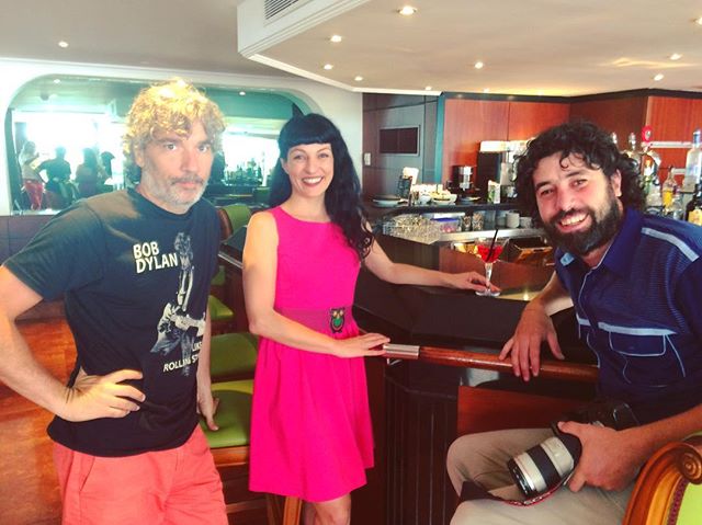 Gabi Rodas y Roser Amills entrevista el ecuador de ulises errol flynn