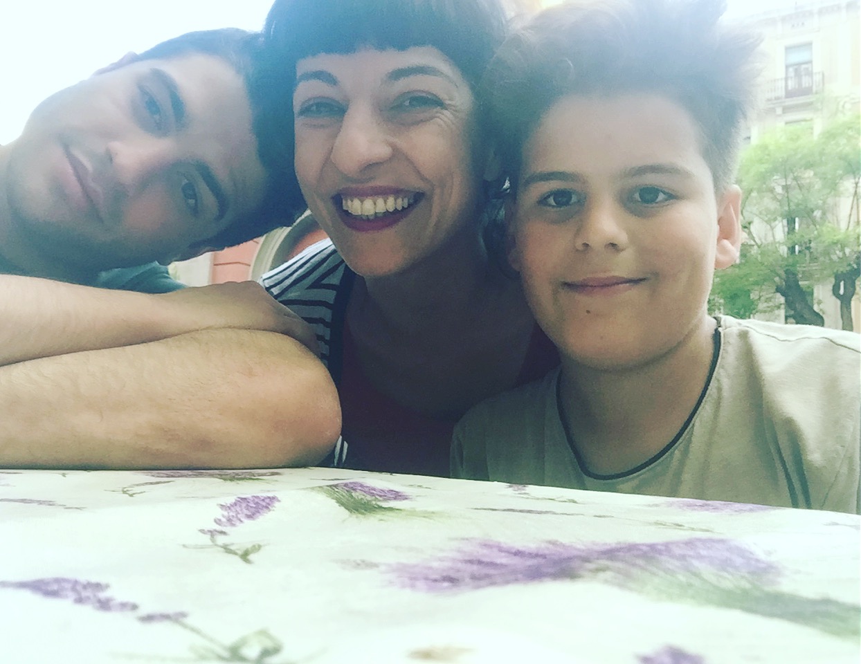 roser amills hijos Marcel y Juan