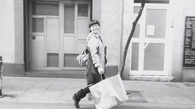 roser amills paseando