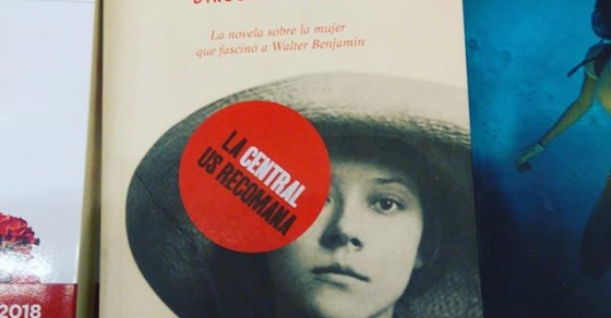 La central recomienda la novela Asja de Roser Amills