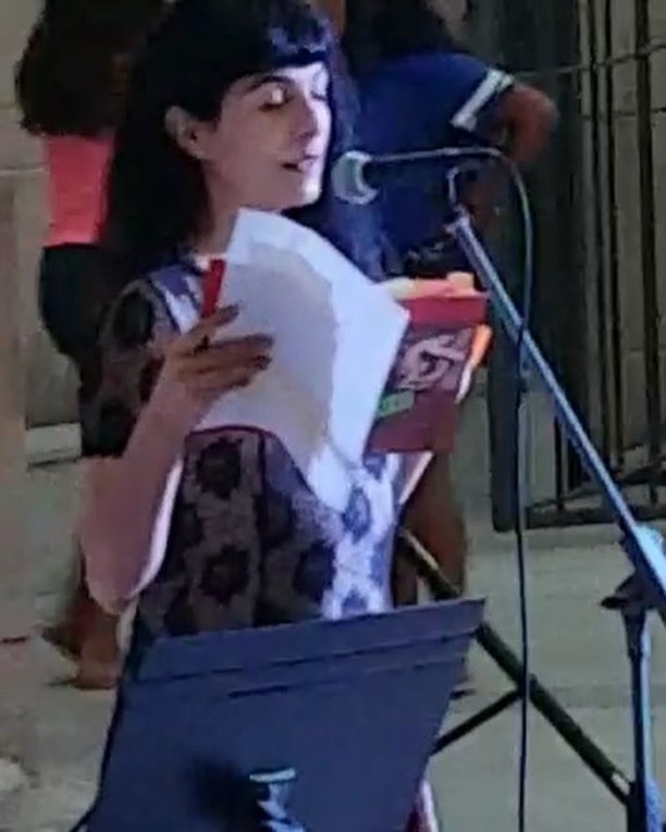 roser amills recita a Artà, Festival Poesart 2018