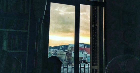 "La sombra no existe; lo que tú llamas sombra es la luz que no ves." Henri Barbusse - Roser Amills, escritora mallorquina