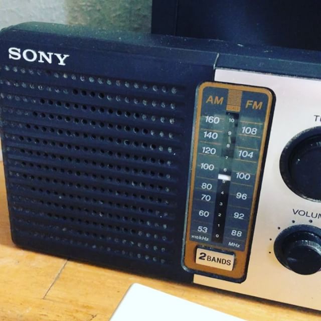 Oh, una radio!