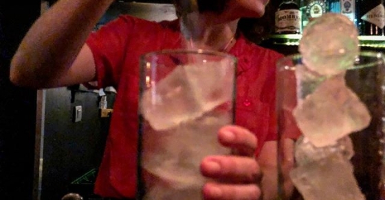 Josie Espinar, Velcro Bar