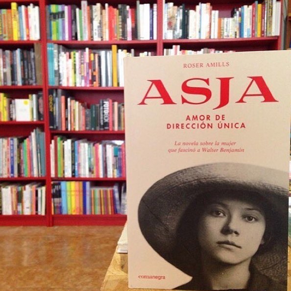Novela sobre Asja Lacis de Roser Amills