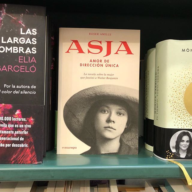 asja lacis de roser amills en la casa del libro