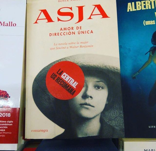 La llibreria La Central recomana la novel.la de Roser Amills