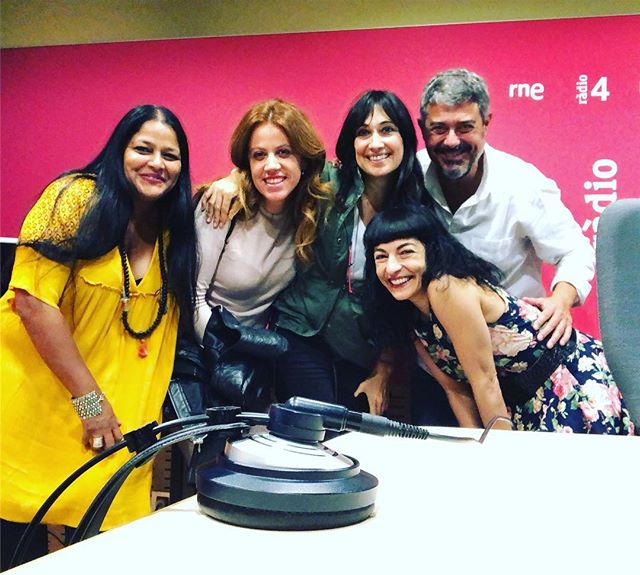 roser amills en la radio! de 10h a 10:30h en #son4dies de @GoyoPrados en @radio4_rne en directo!