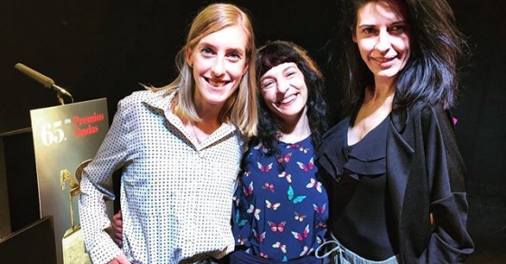 Los @Premios_Ondas de @La_SER llenan el sector de alegría, ved los efectos #postruedadeprensa con las bellas y brillantes Ariadna Gine y Marta Delcor :)) #ondas2018 2 Premios ondas 2018 roser amills