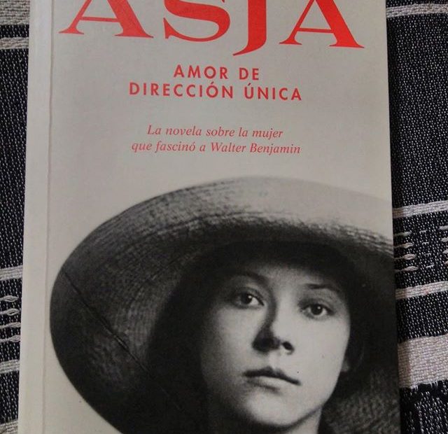 Asja Lacis, la novela de Roser Amills