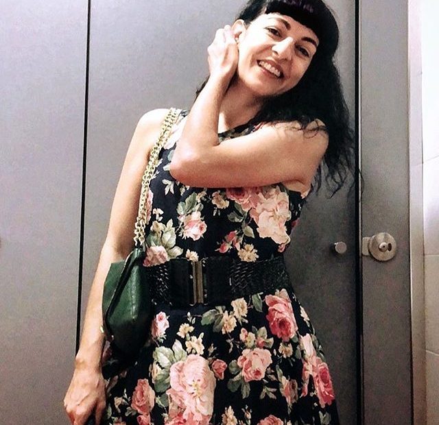 roser amills vestido de flores