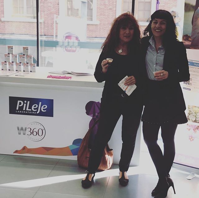 Roser Amills participa hoy en el Women 360 Congress con Pilar Pons Umbría, más de 300 empresarias y directivas 1 Ya estamos !!#W360Congress con más de 300 empresarias y directivas catalanas escuchando a la hble Sra @angelschacon consellera @empresacat en @esadecreapolis #SantCugat #Barcelona #business #empresa #salud @pileje_es @pilarponsumbria