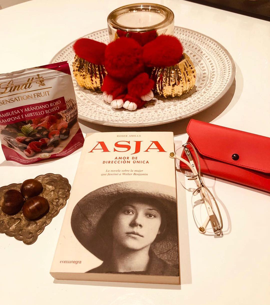 Asja Lacis y Walter Benjamin, una historia de amor según Roser Amills