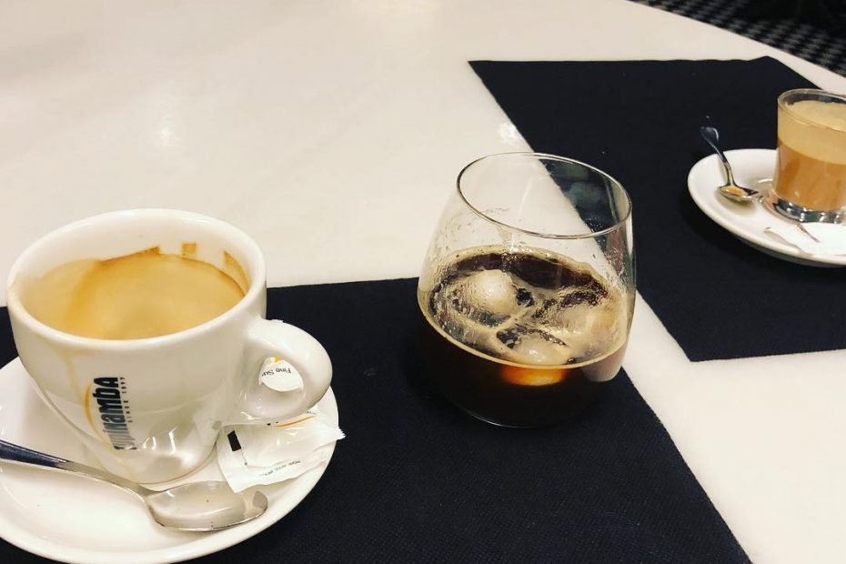 Cafe con hielo