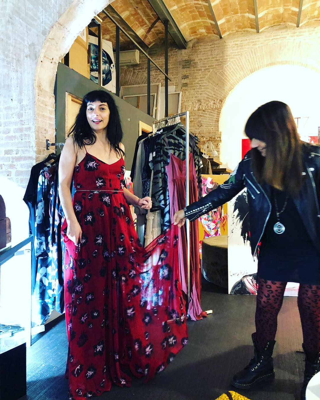 A Roser Amills le encanta este vestido de Religion Clothing BCN, elegido por Yolanda Cobo. ¿Qué os parece?