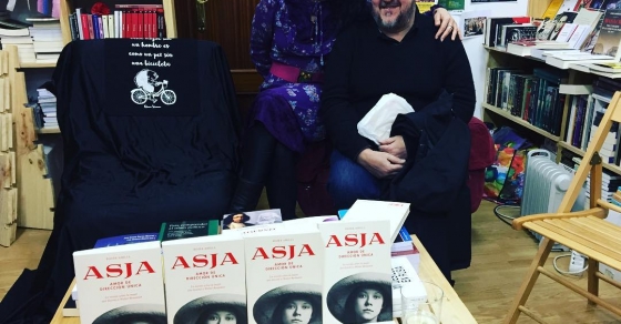 Gracias de nuevo por elegir mi novela sobre la atormentada historia de amor entre #asjalacis & #walterbenjamin 2 Gracias de nuevo por elegir mi novela sobre la atormentada historia de amor entre #asjalacis & #walterbenjamin - Roser Amills, escritora mallorquina