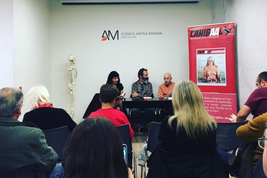 Presentacion Libro La Entropia De Los Relojes Rotos De Ximo Rochera Con La Participacion De Roser Amills Y Antonio Beneyto 4