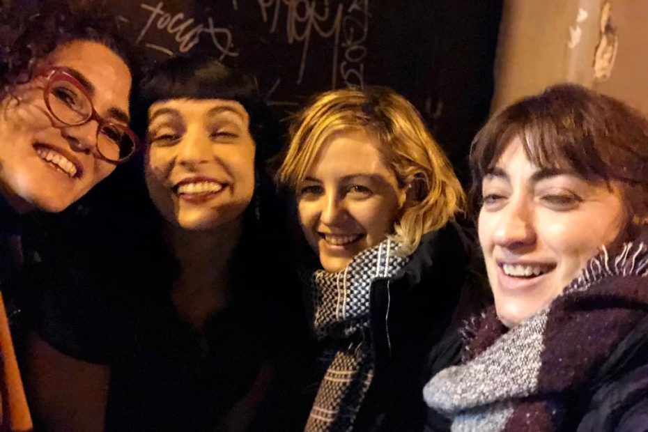 Roser Amills con lucia salcedo y Cami Ananda, junto a Marta Ortega, en El coleccionista.