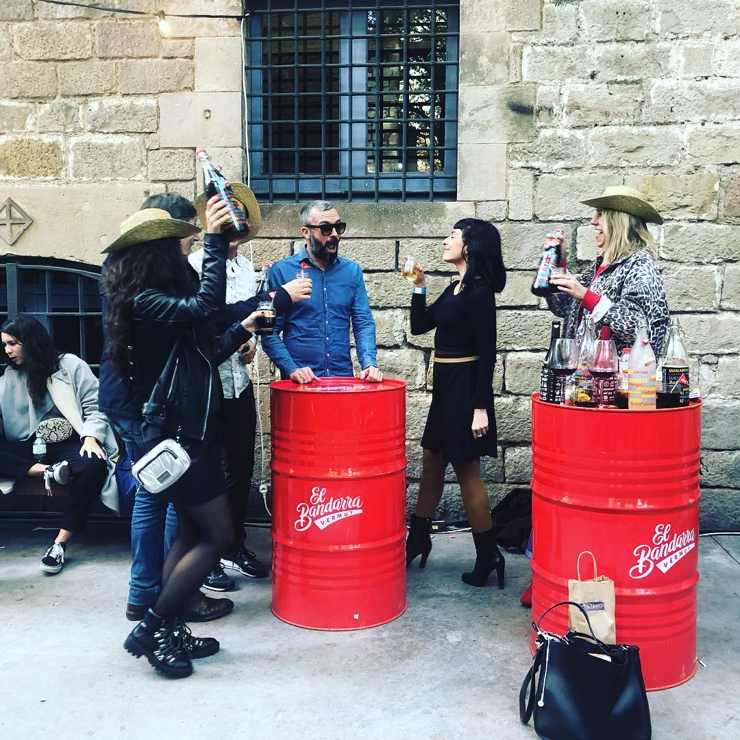 Sal de Netflix y vete a All Those Food Market vermut El Bandarra  