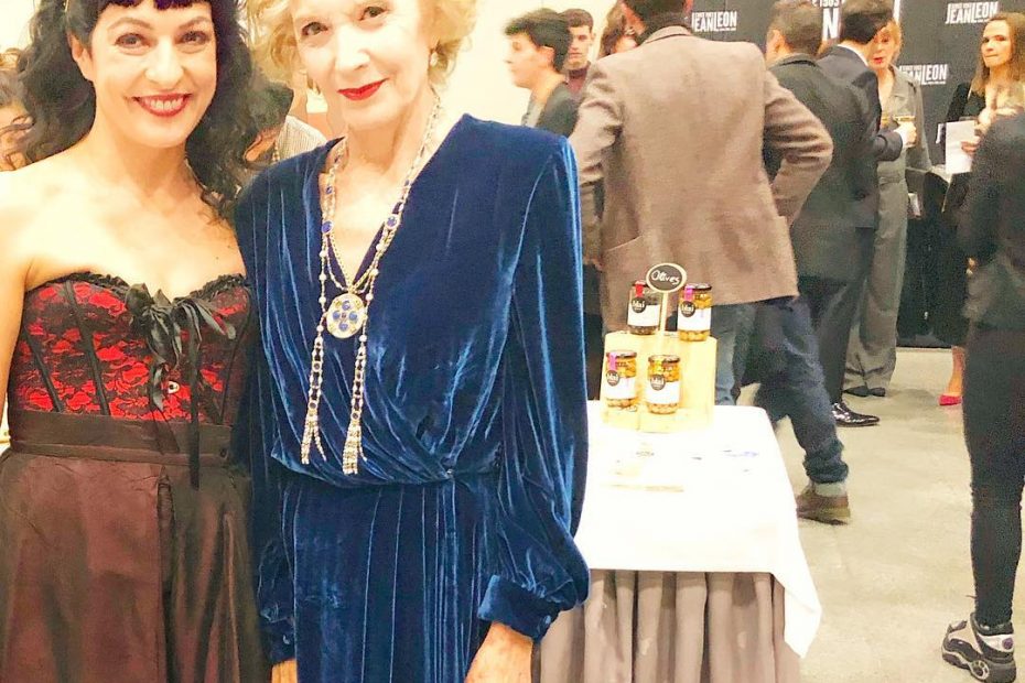 Roser Amills con Marisa Paredes