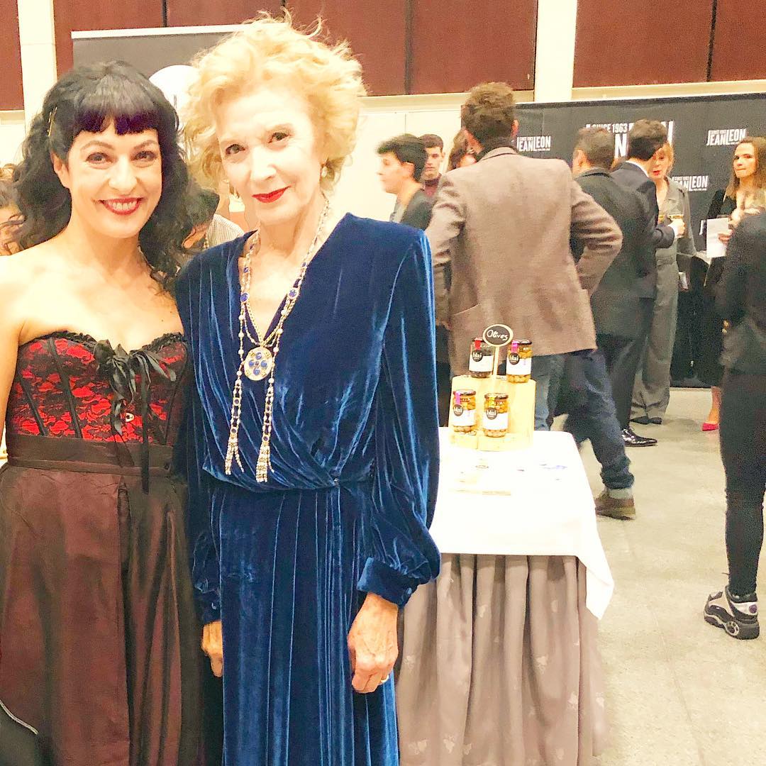 Roser Amills con Marisa Paredes