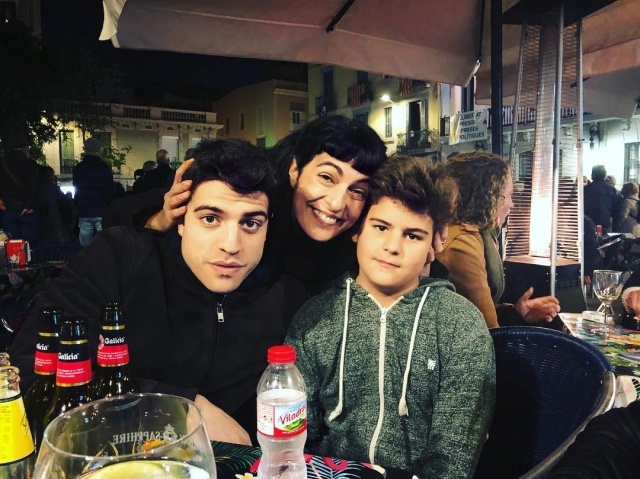 Roser Amills e hijos