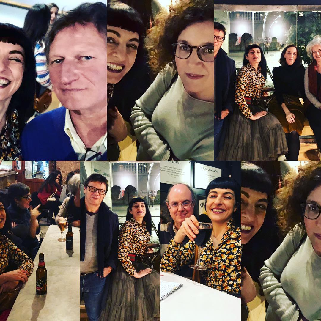 Roser Amills inicia la semana con Anagrama. La excelente convocatoria reunió a El Club Editor, Marina Espasa y Juan Pablo Caja