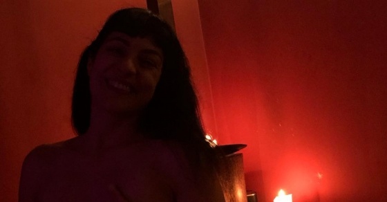 Despues de varias jornadas de muchas horas escribiendo, Roser Amills tiene esta tarde, de 17.30 a 18.30, una cita de bienestar con Bali Spirit