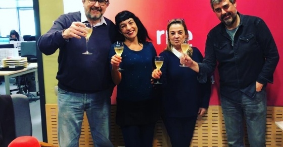 Roser Amills A Son 4 Dies A Radio 4 Rne Amb Gemma D Agusti Torello Mata Amb Cava