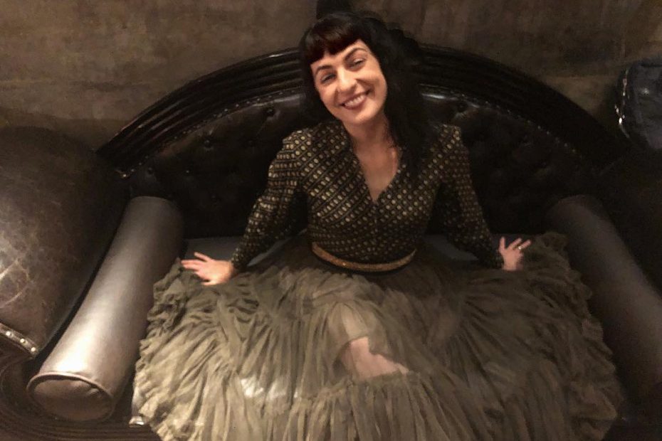 roser amills retrato en bali spirit