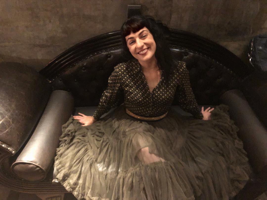 roser amills retrato en bali spirit