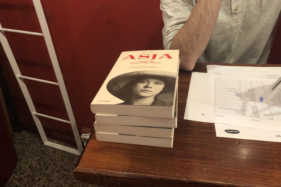 Asja de Roser Amills