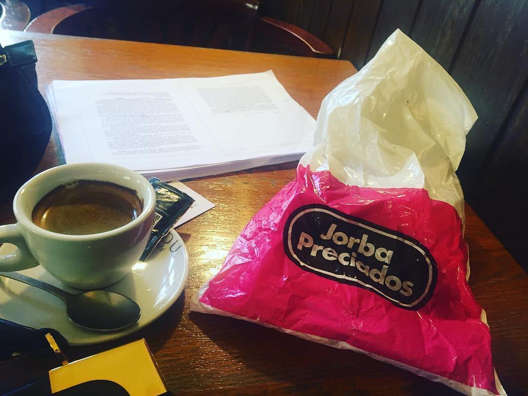 Café y un breve viaje en el tiempo