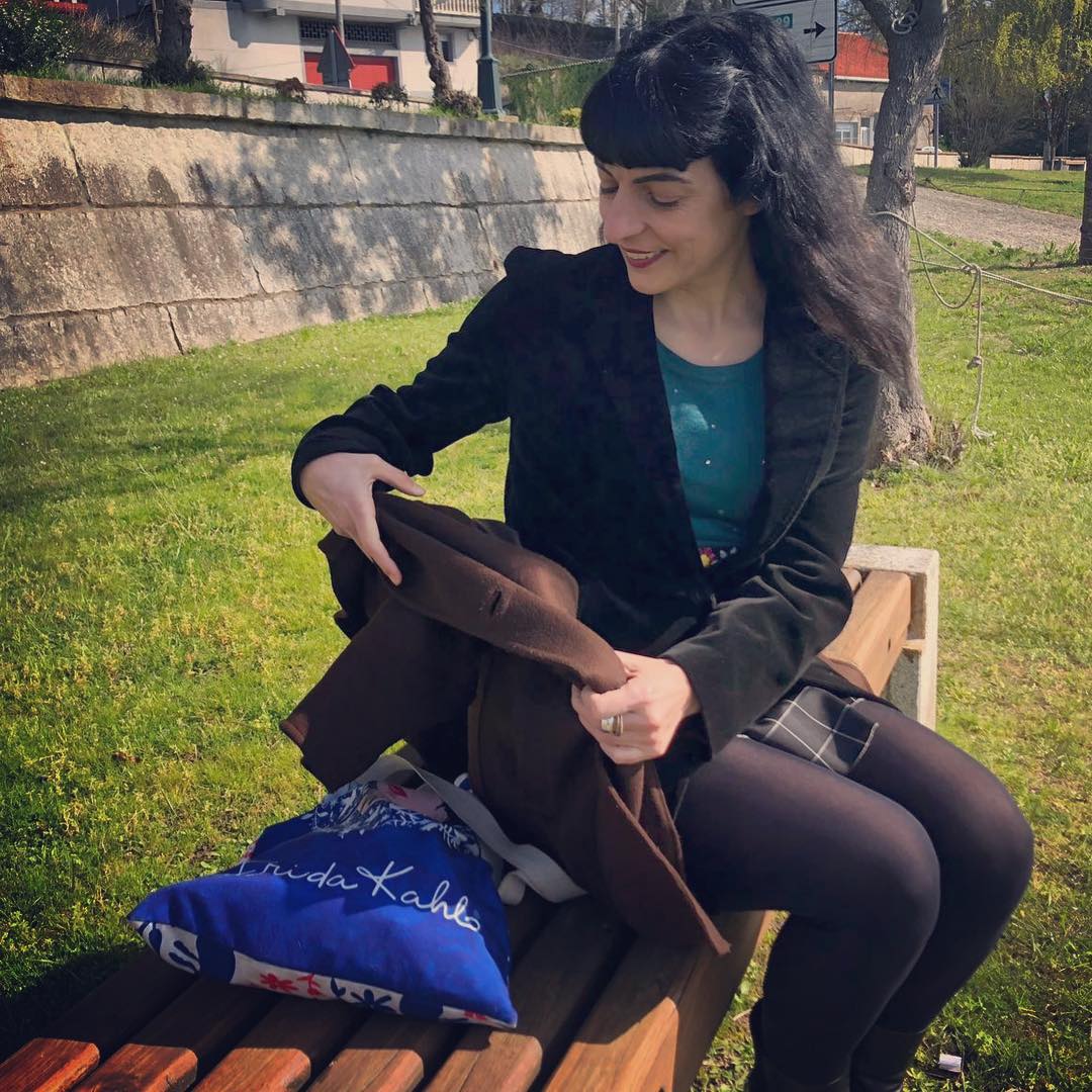 🌍 Hai sitios e … Hai sitios.
Lugares con encanto #costadamorte #ponteceso (Frida y yo volvemos a Barcelona con #morriña)