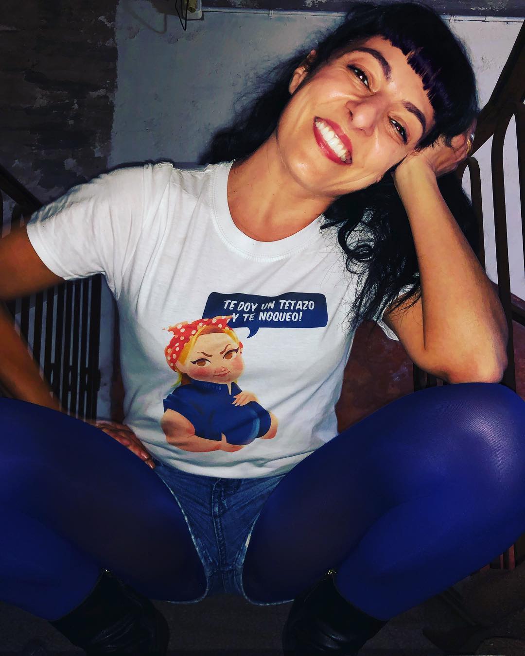 Hoy estreno camiseta especial! Te doy un tetazo y te noqueo, by Itziar Castro 1 Hoy estreno camiseta muy especial!!! 😂💪💜#tedoyuntetazoytenoqueo by @itziarcastro (+ @elenago_ @bienvenidoaloscompton @itchicshop) Podéis conseguir la vuestra, os aseguro que da muy buen rollo llevarla 😀