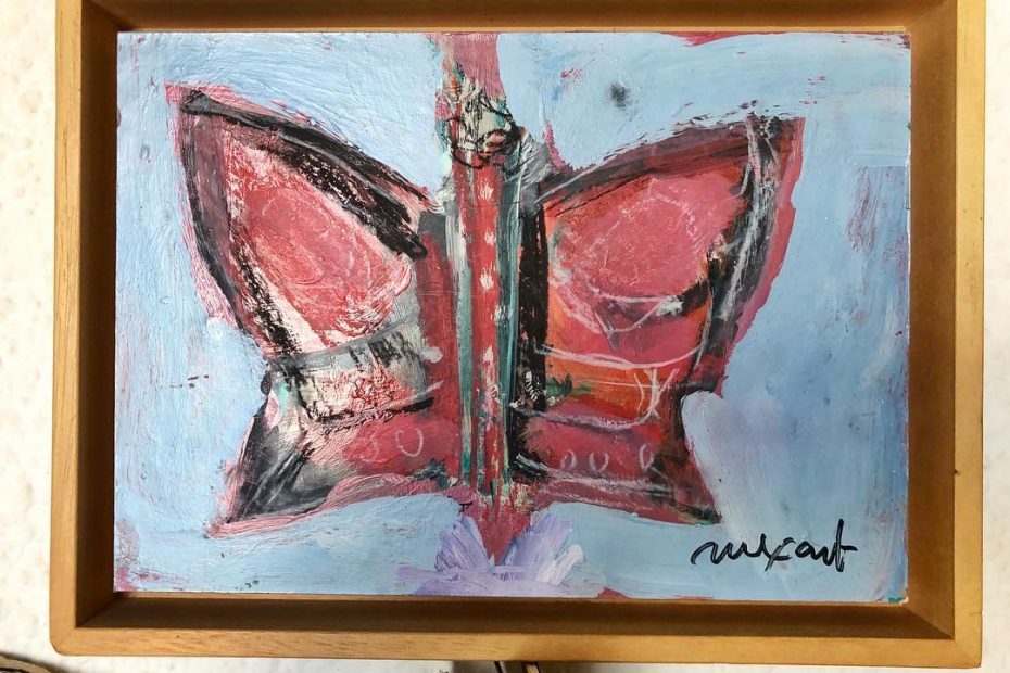 Roser Amills entrevisto varias veces a Jaume Muxart en Sant Cugat, entre 1995 y 2003, gracias a Canals Galeria. Tardes de conversacion en su estudio y esta mariposa