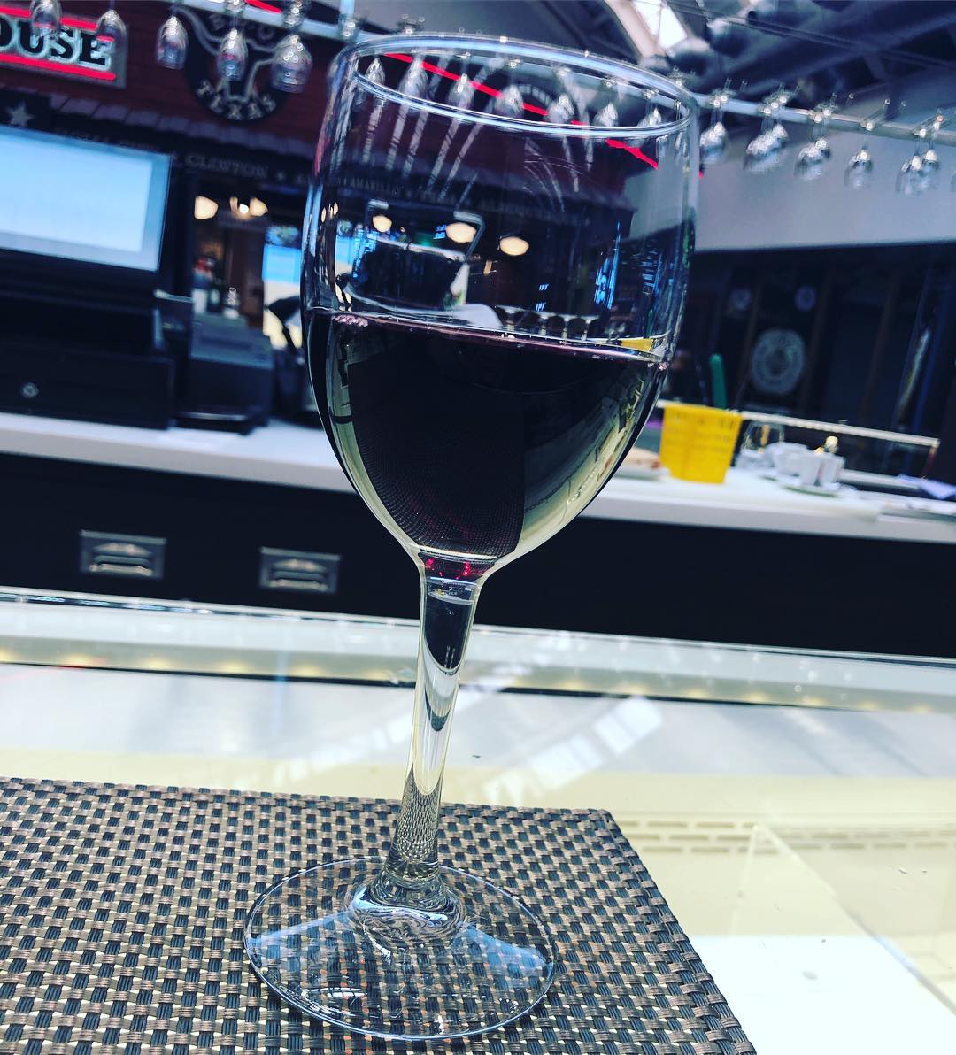 Un lujo, un vino tinto