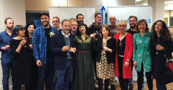 Roser Amills fiesta literaria en el Milano con Pere Estupinyà