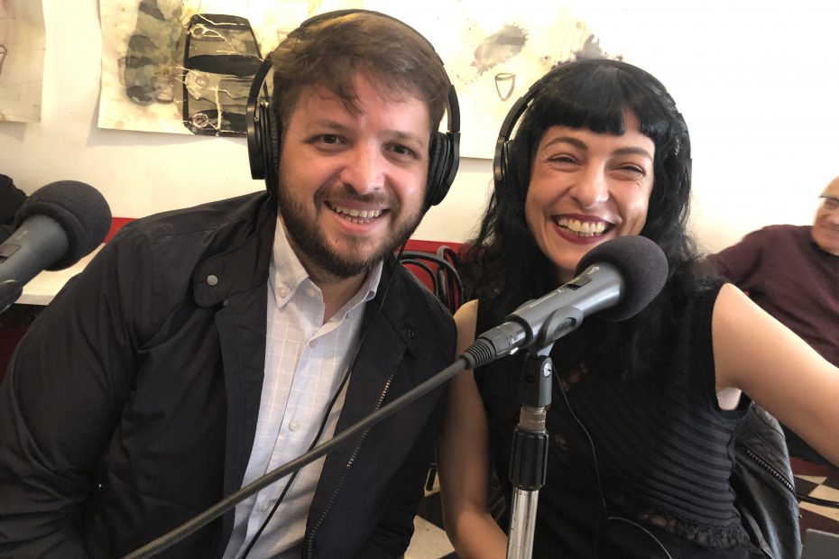 Roser Amills i Adria Bas entrevista titoieta radio a barcelona