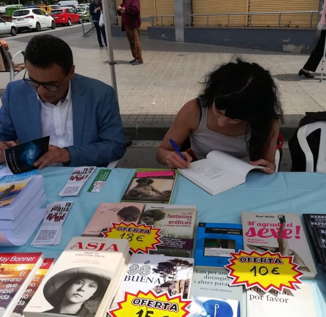 Libros de Roser Amills en la I Feria del Libro de La Llagosta, 2019 con Resistencia Literaria