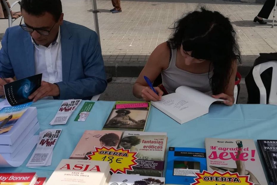 Libros de Roser Amills en la I Feria del Libro de La Llagosta, 2019 con Resistencia Literaria